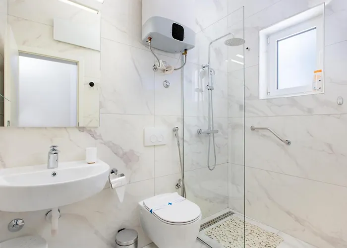 2 Bedroom Pet Friendly In Zestilac Prázdninový dům