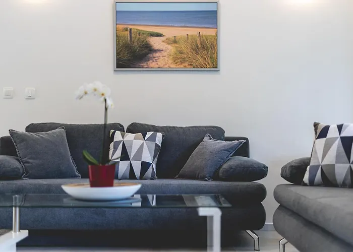 2 Bedroom Pet Friendly In Zestilac